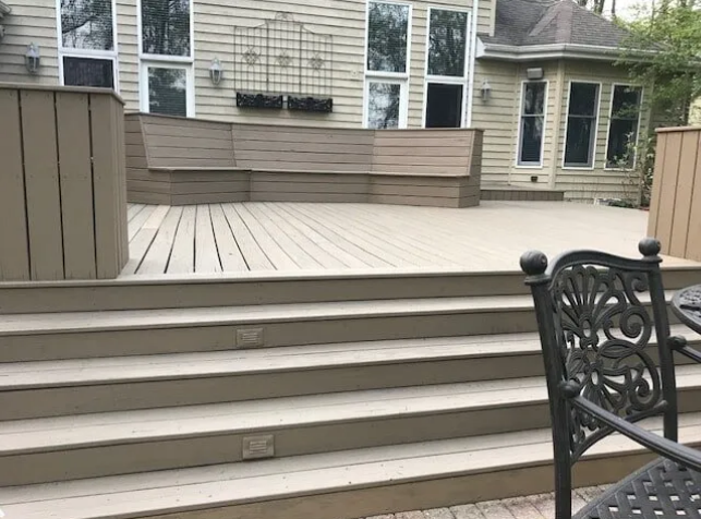 Deck repair in Kankakee, IL