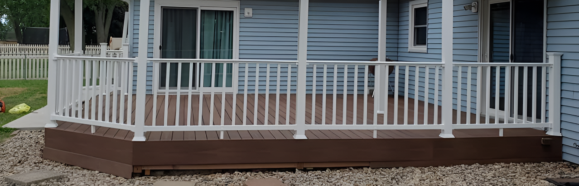 Deck builder near Kankakee, IL