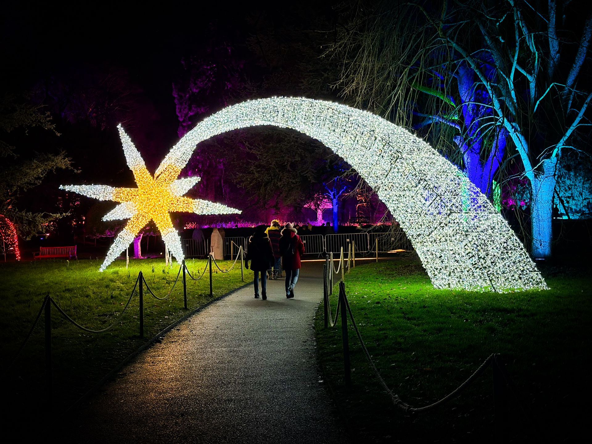 SHooting star wrapped in fairy light A very large fairy light shooting star at a Christmas light trail event