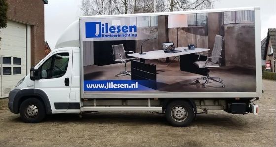 Vrachtwagen Jilesen Kantoorinrichting