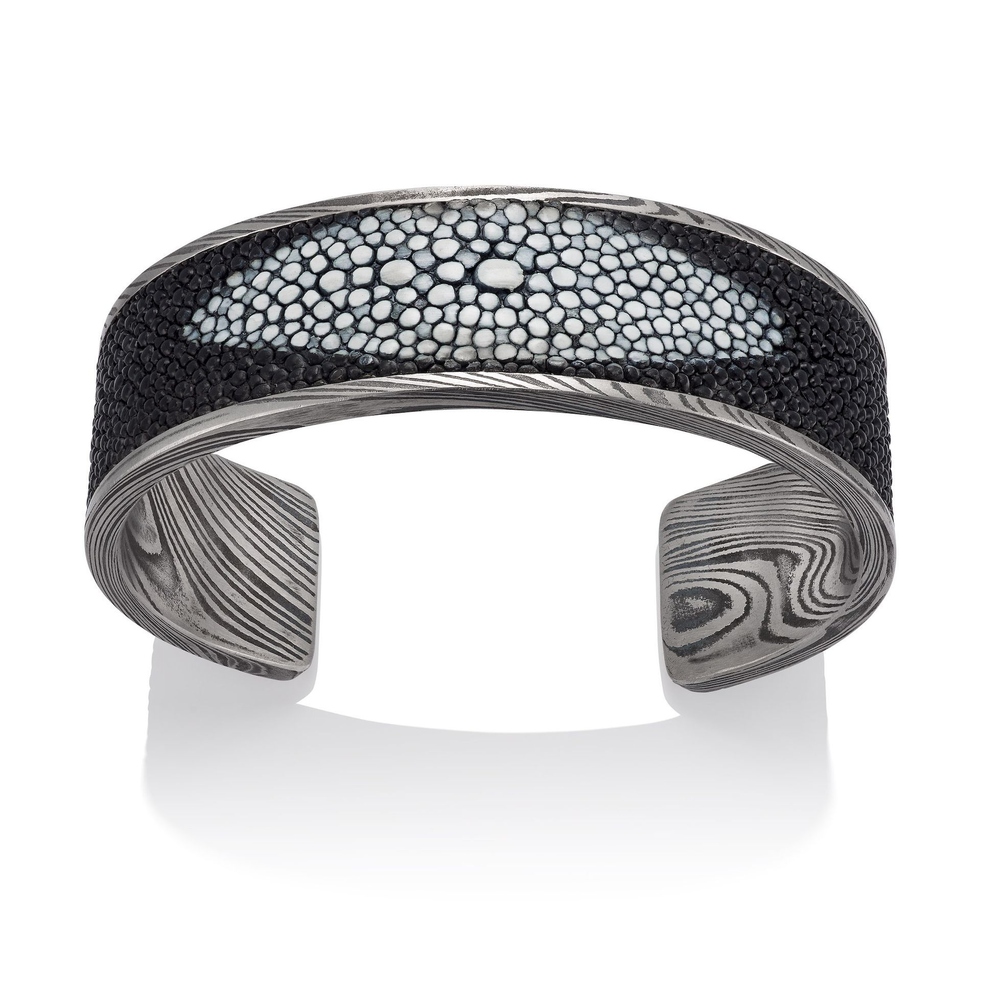 Damascus Cuff with Inlay - Stingray (Center)