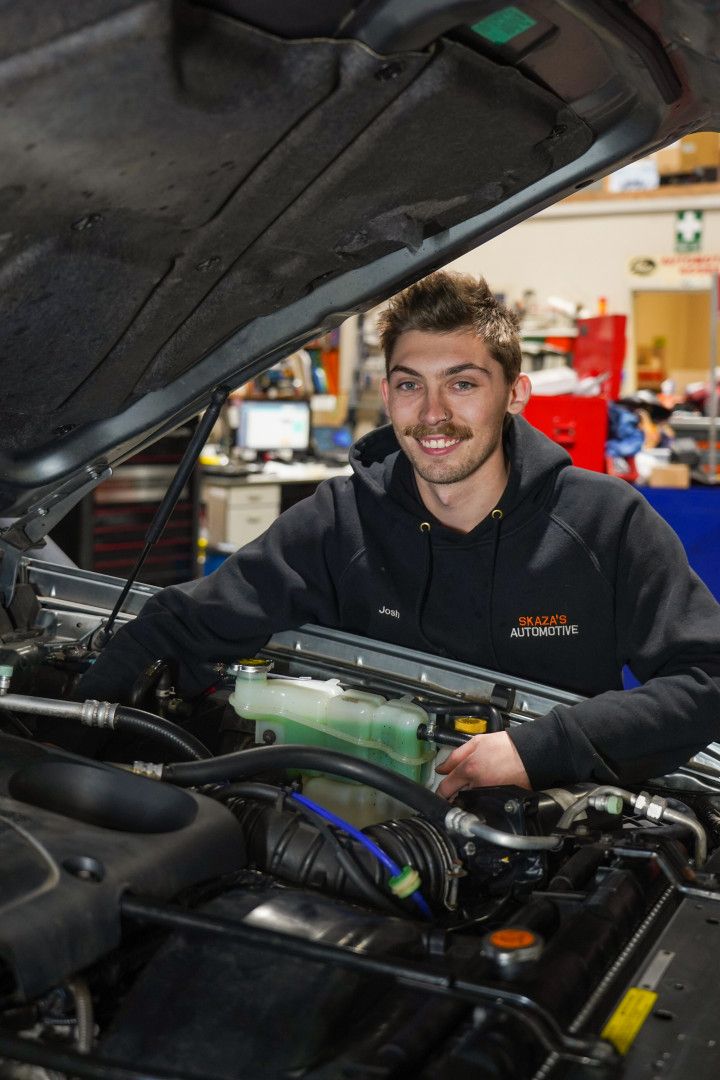 A Garage With a Sign That Says Valvoline on It — Skazas Automotive In Cardiff, NSW