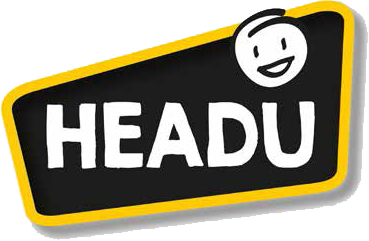 Logo per HEADU raffigurante un'icona con un volto sorridente e il nome del marchio in bianco su sfondo nero e giallo.