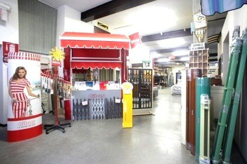 Interno magazzino