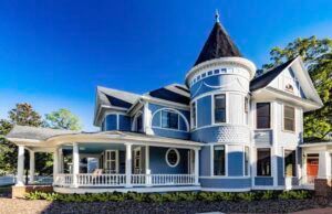 Beautiful Historic 1 Bedroom Apartment
