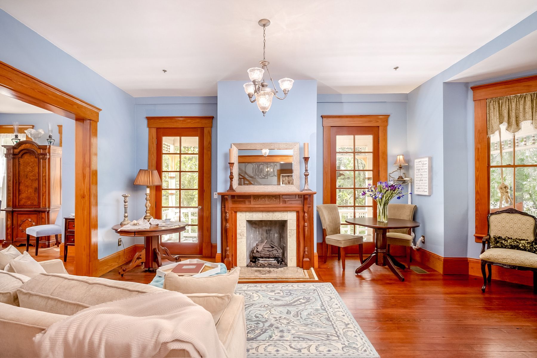 The beautiful Laurel Oak Inn - the best hotel in Gainesville, FL.