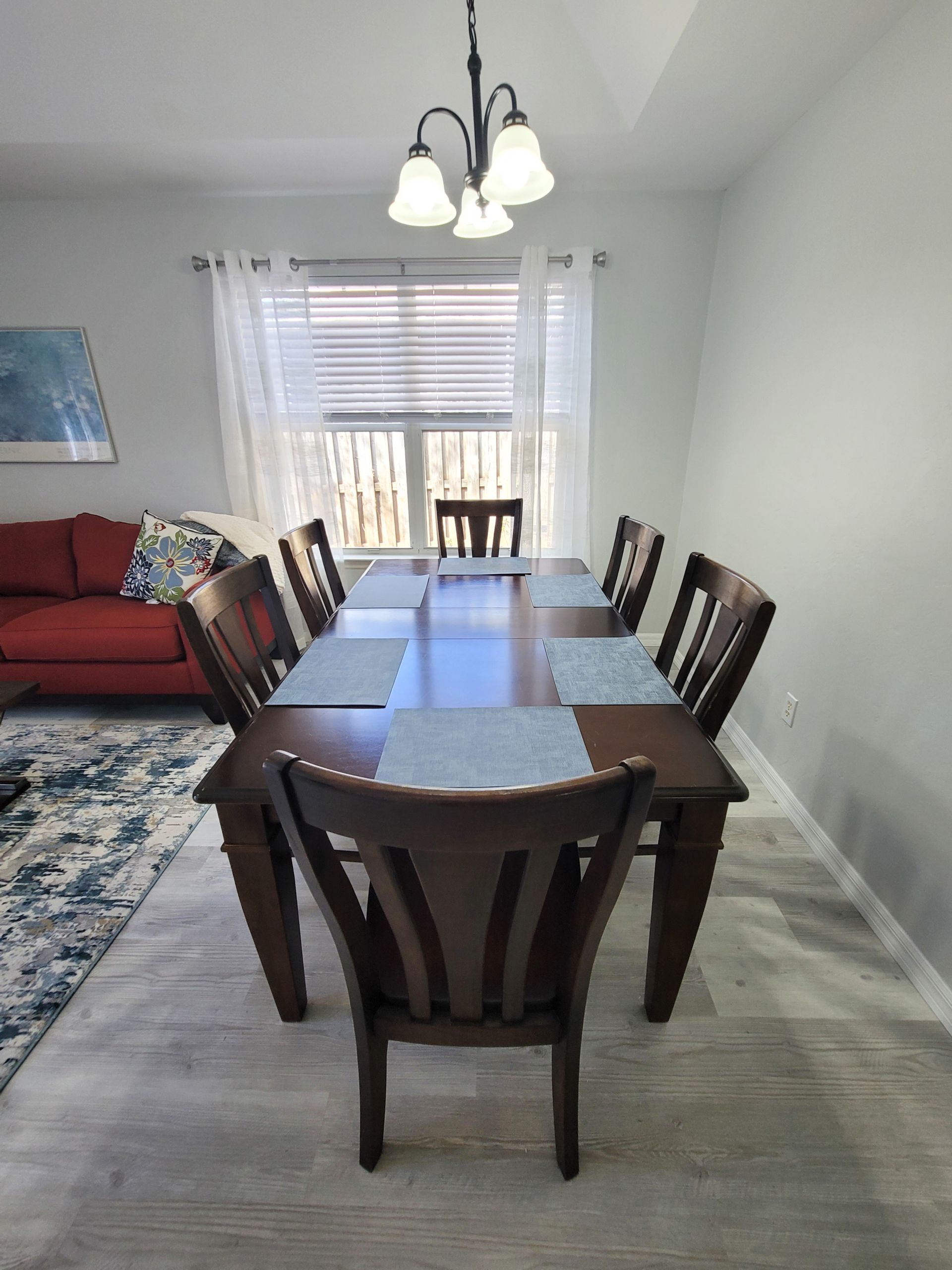 3 bed/ 2 bath home in a quiet neighborhood - Gainesville FL