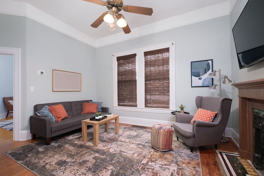 2 Bedroom / 2 Bathroom in Downtown Gainesville, FL!