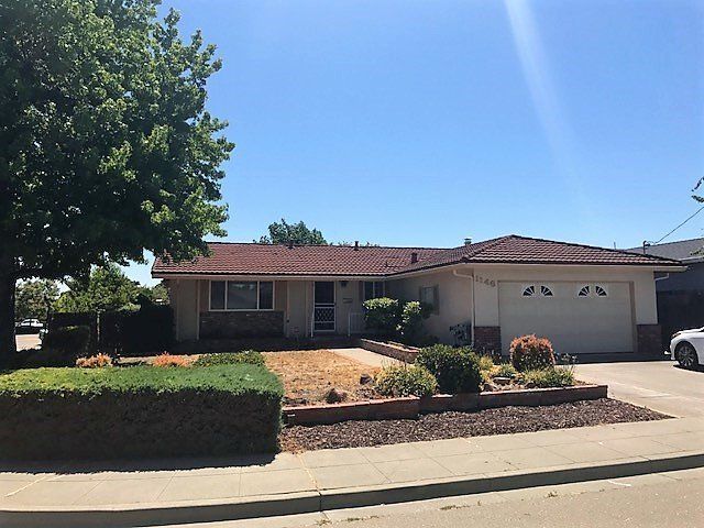 1146 Essex St. Livermore 94550