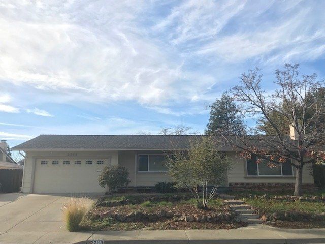 2289 Hampton Rd., Livermore, CA. 94550