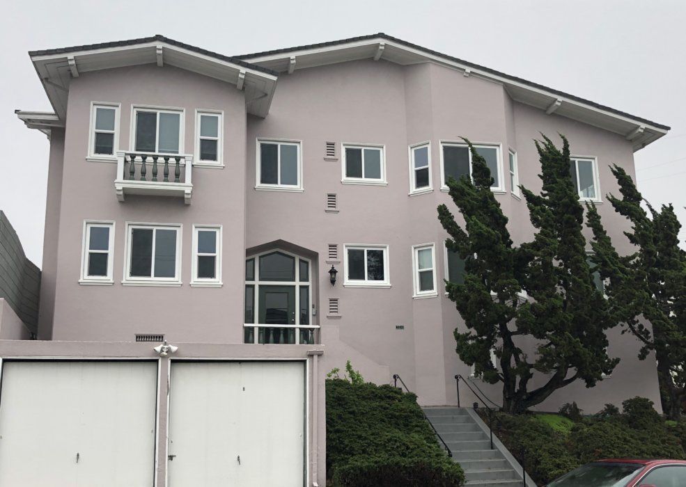 724 Warfield Ave., #5, Oakland, CA 94610