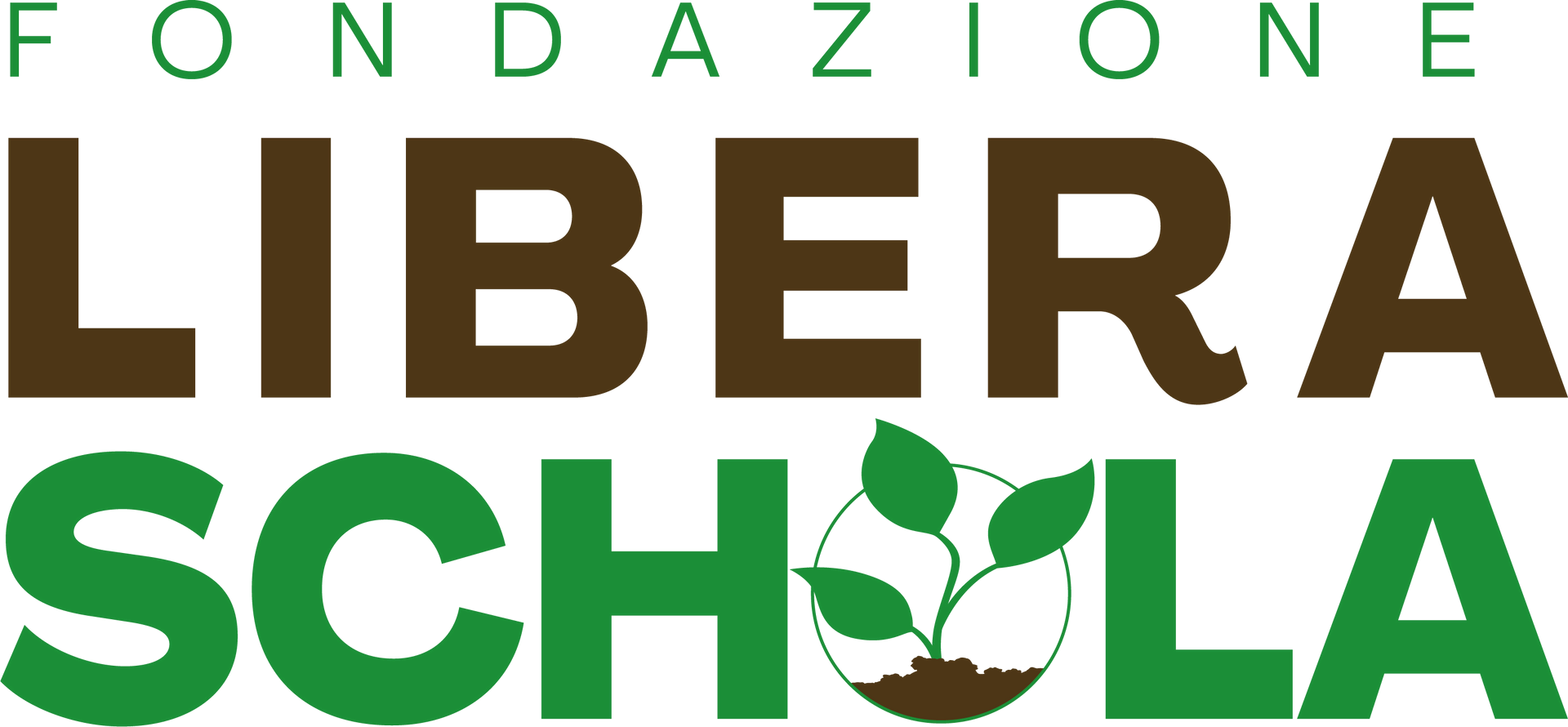 Logo della "Fondazione Libera Schola", lettere marroni su lettere verdi. Una pianta cresce dove dovrebbe esserci la O di Schola.