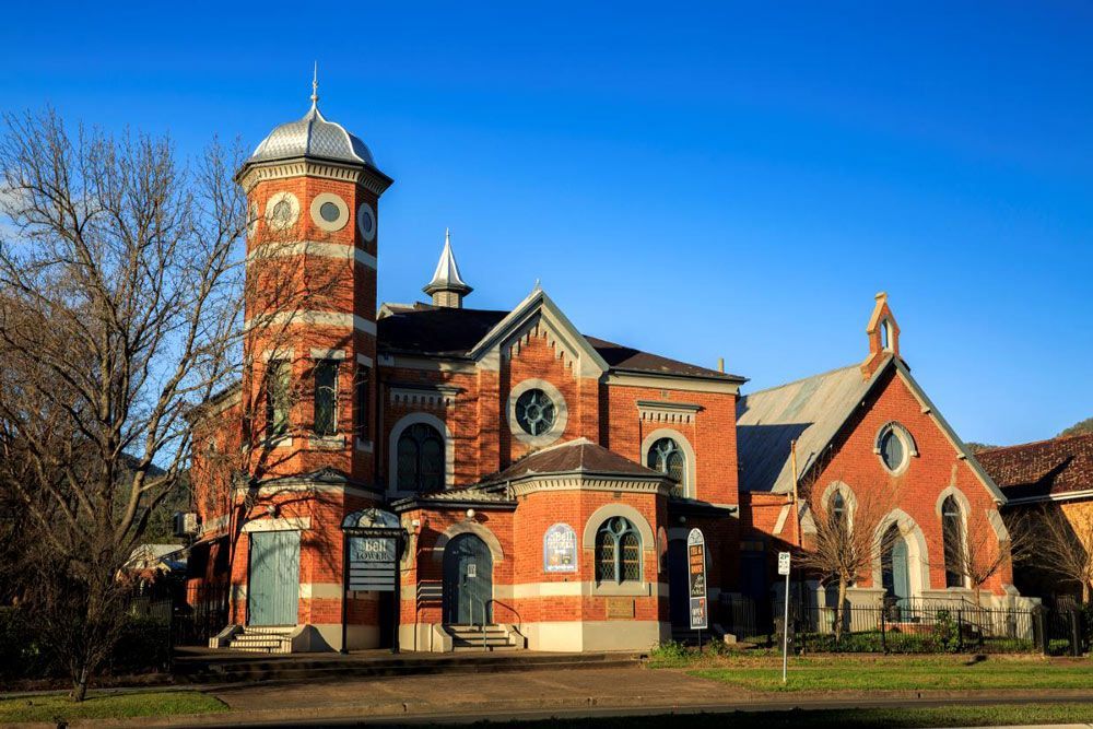 Tamworth Building — ASSB Armidale Sand And Soda Blasting In Tamworth, NSW
