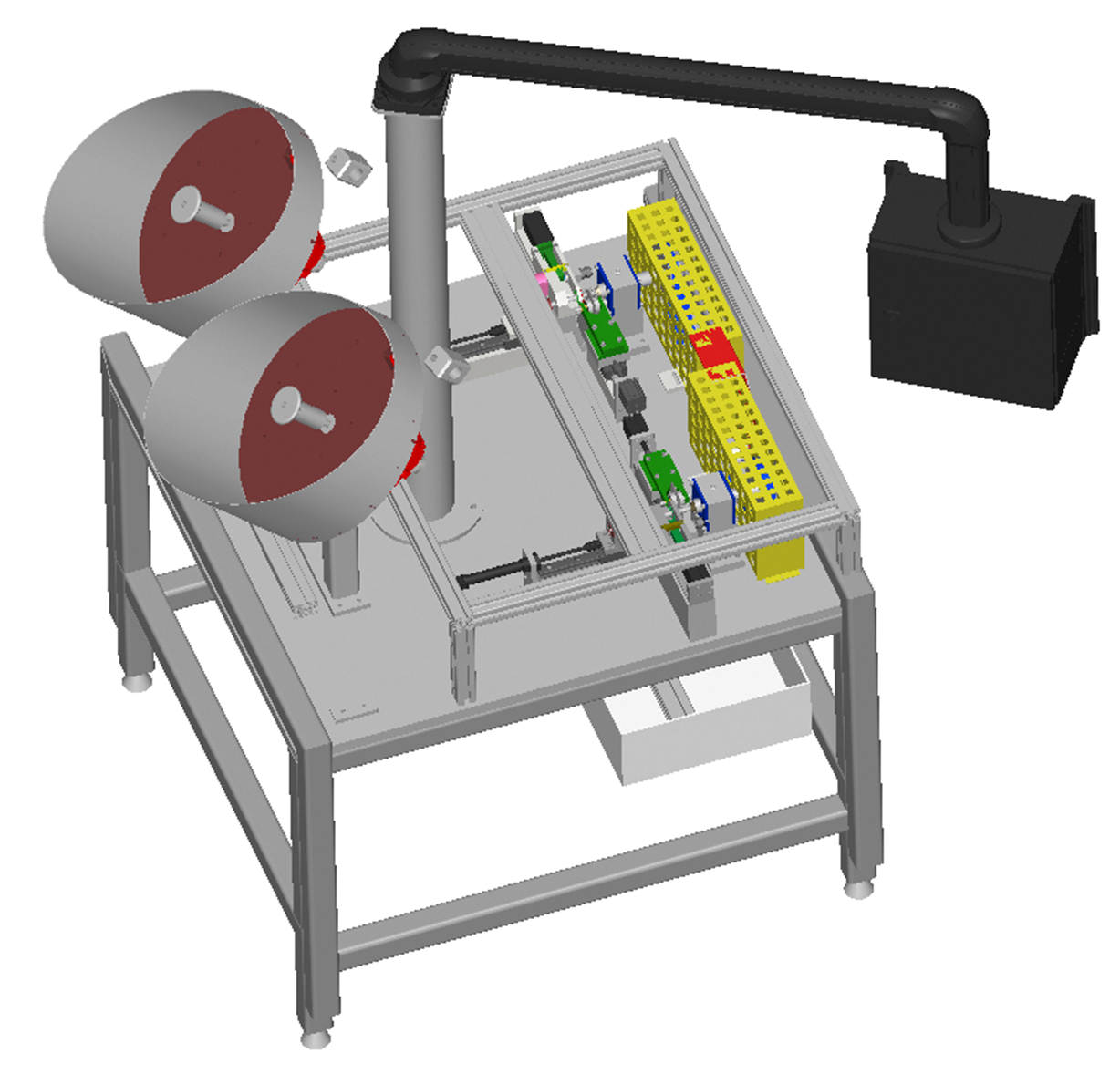 Máquina industrial com duas bobinas grandes, um braço robótico e um painel de controle sobre uma mesa de metal.