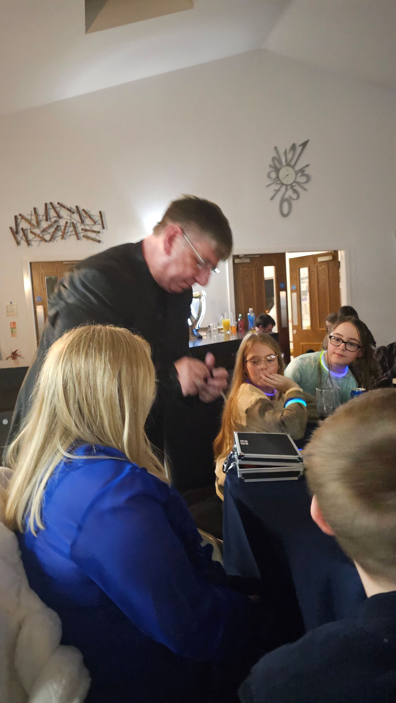 Michael J Price magician