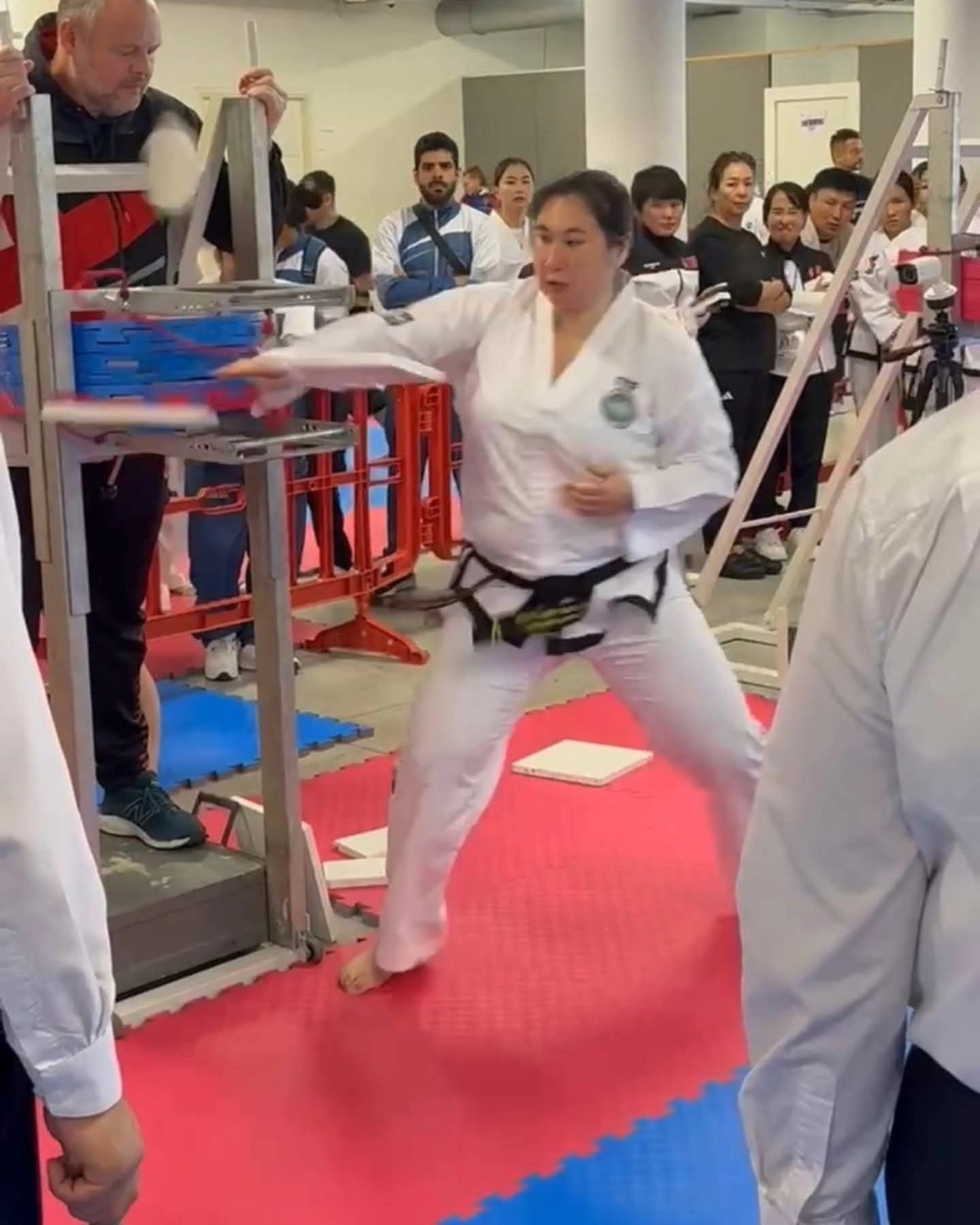 Board breaking at the 2025 ITF Worlds