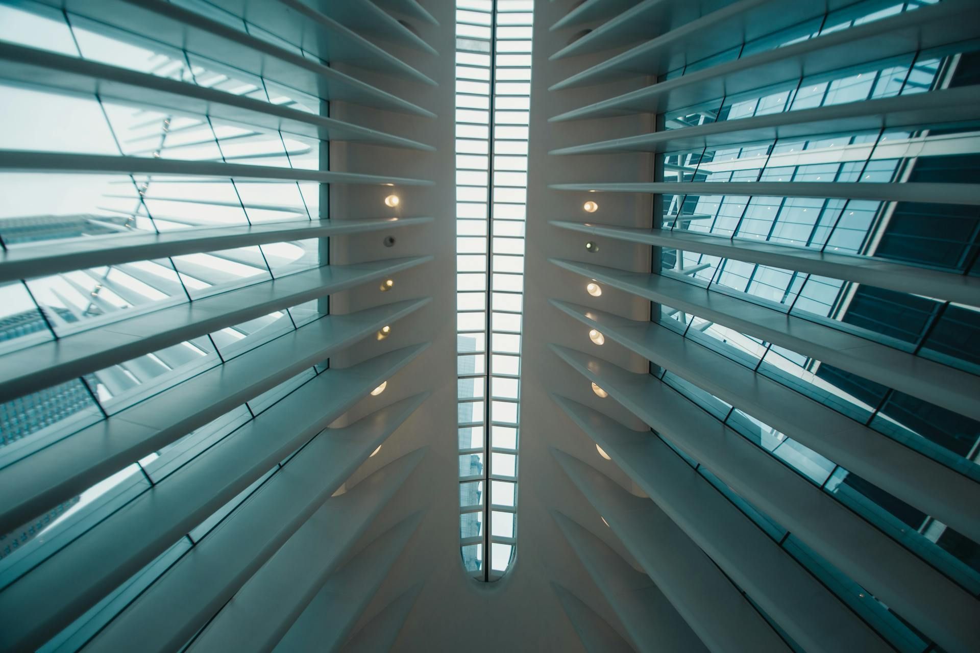 tips for painting high ceilings