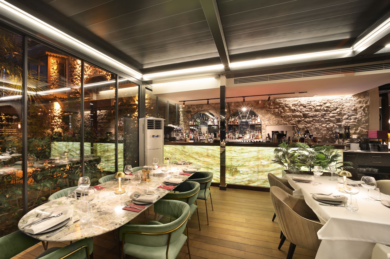 Osteria Salvatore Restaurant