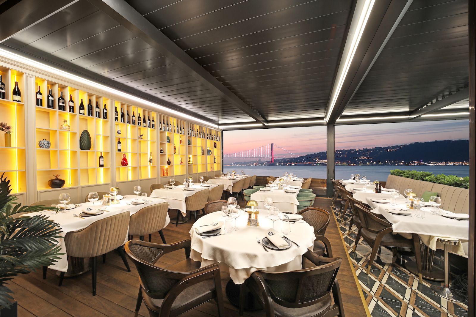 Osteria Salvatore Restaurant
