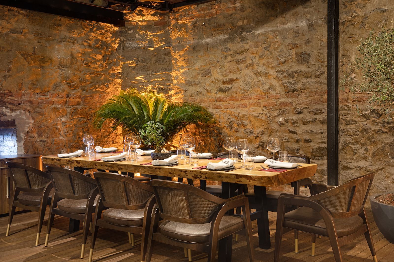 Osteria Salvatore Restaurant