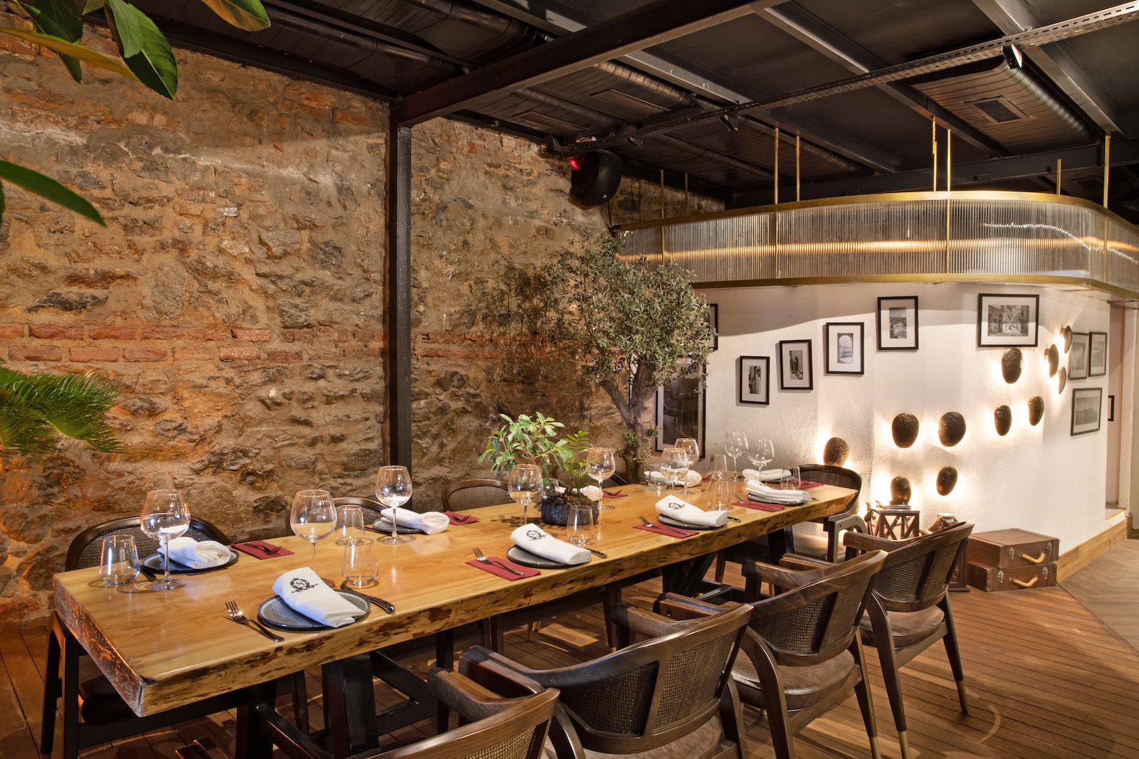 Osteria Salvatore Restaurant