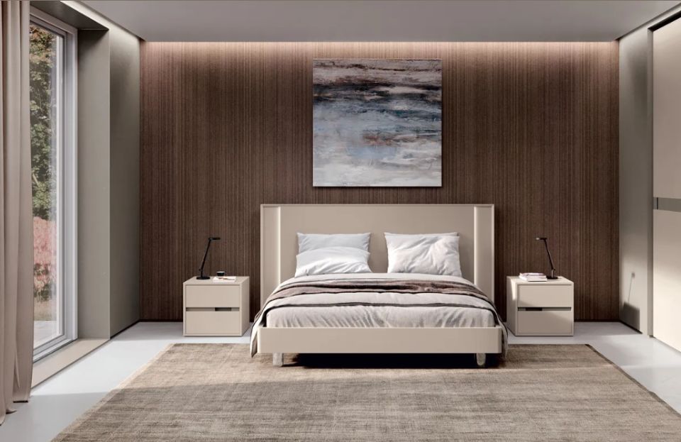 Letto con comodini