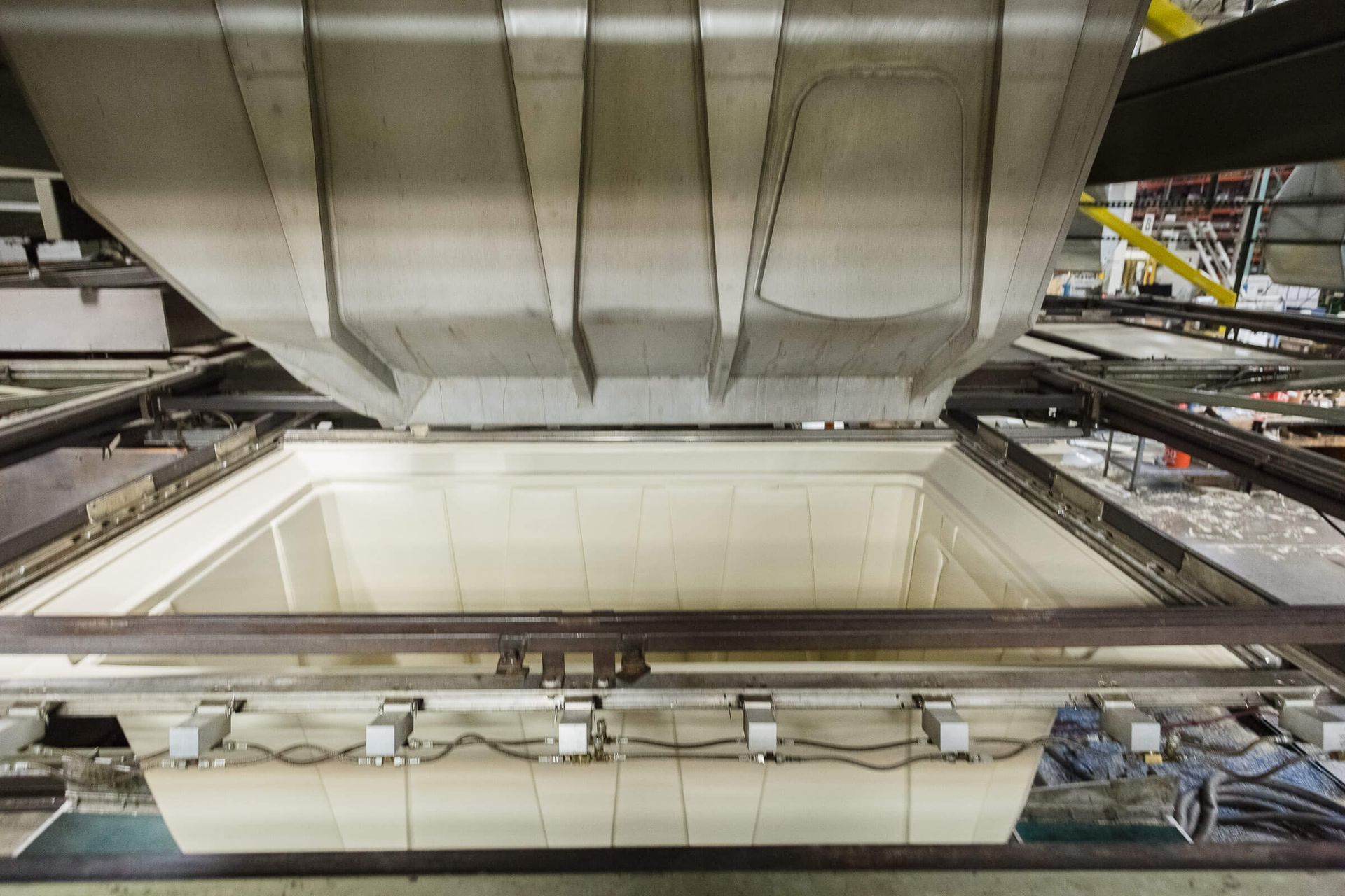 GAS ASSIST MOLDING