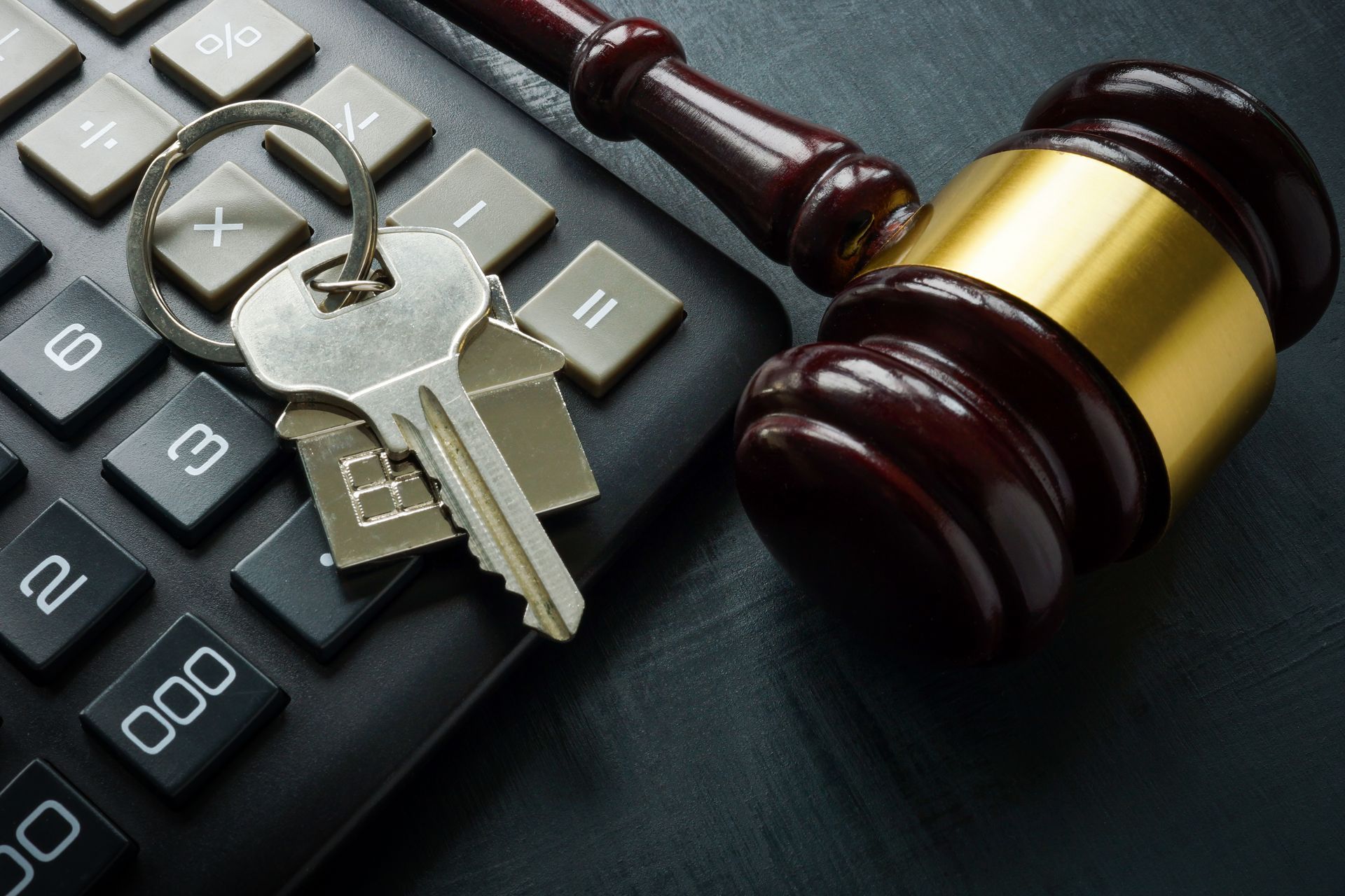 A judge 's gavel