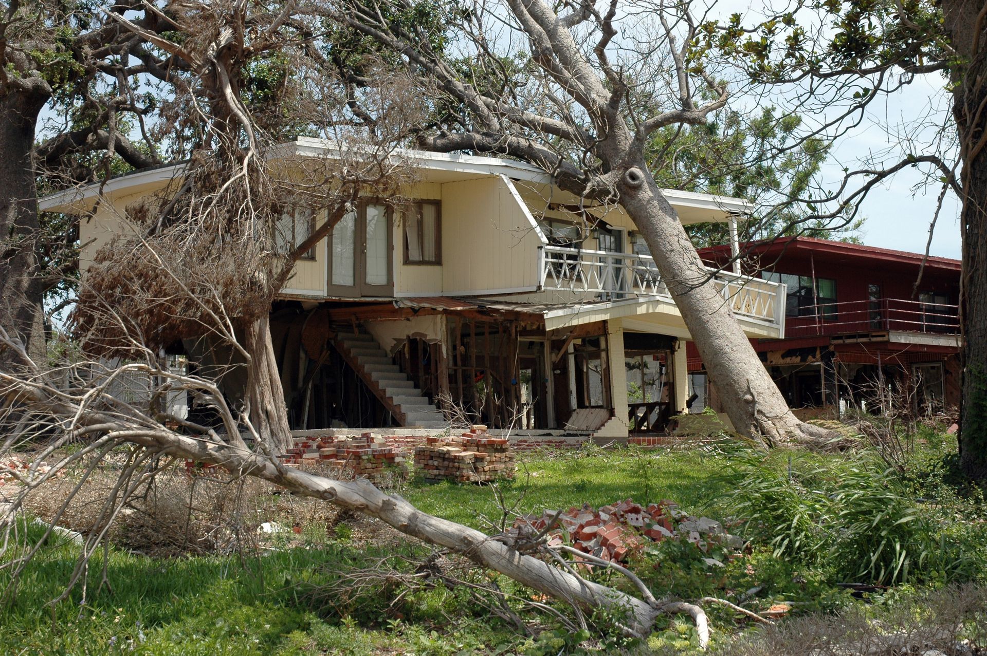 We Buy Damaged Homes for Cash