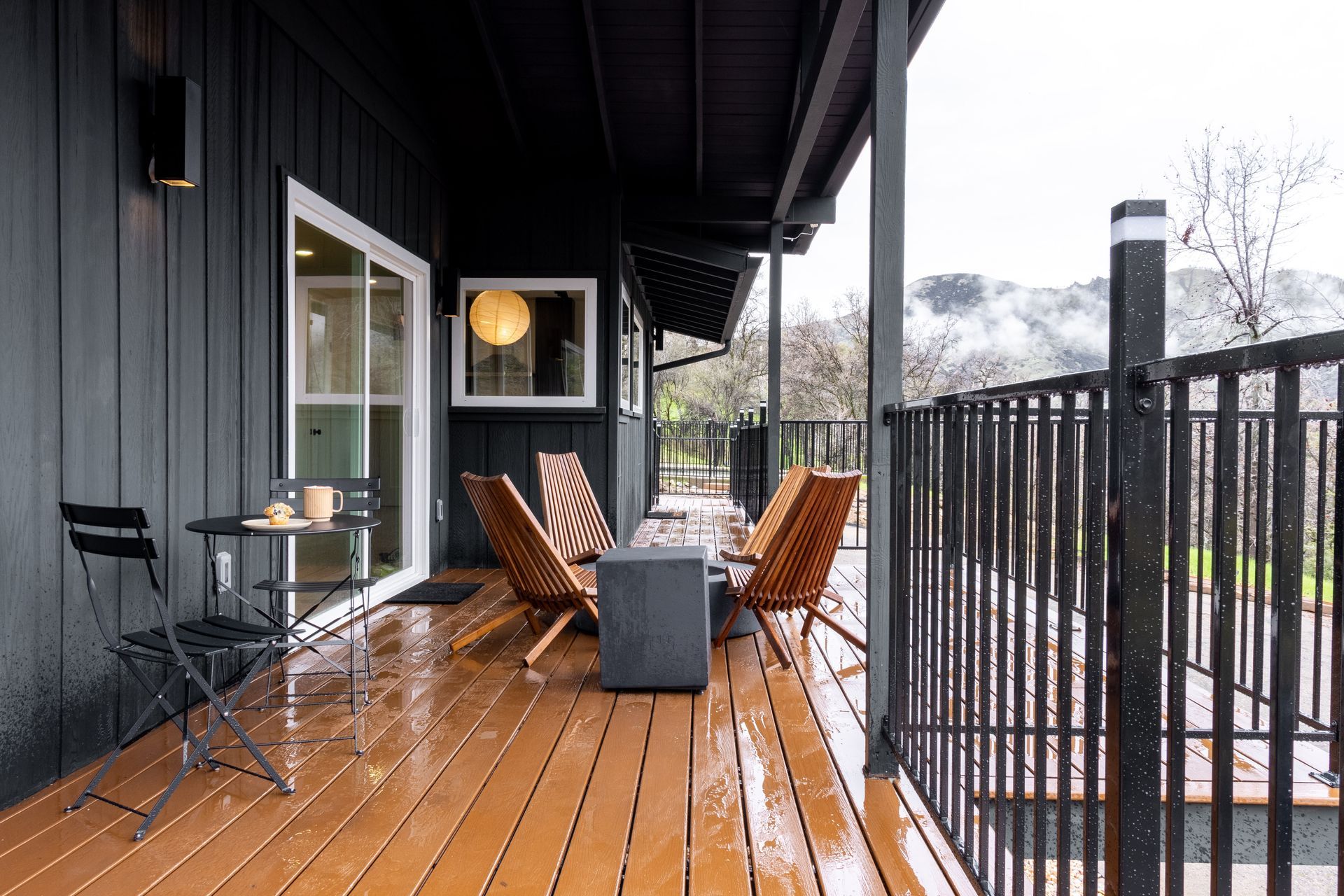 Sierra Skyline outdoor deck with bistro dining table and fire pit seating area, Three Rivers CA