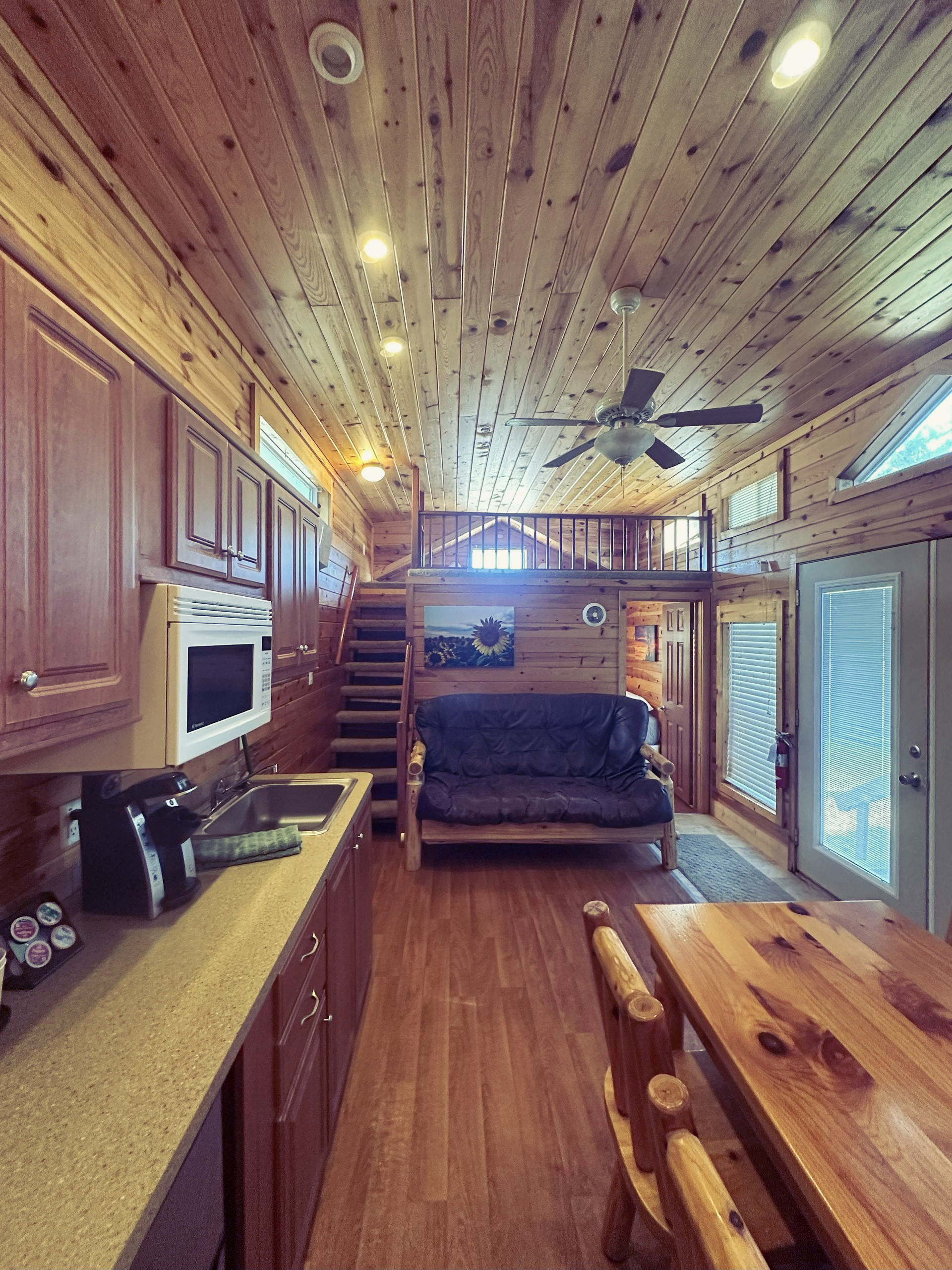 Cabin 5 - Inside