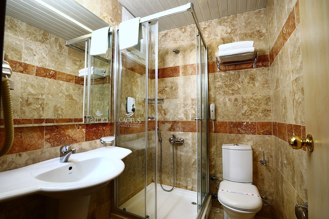 Cactus Fleur Beach Hotel, Famliy Room