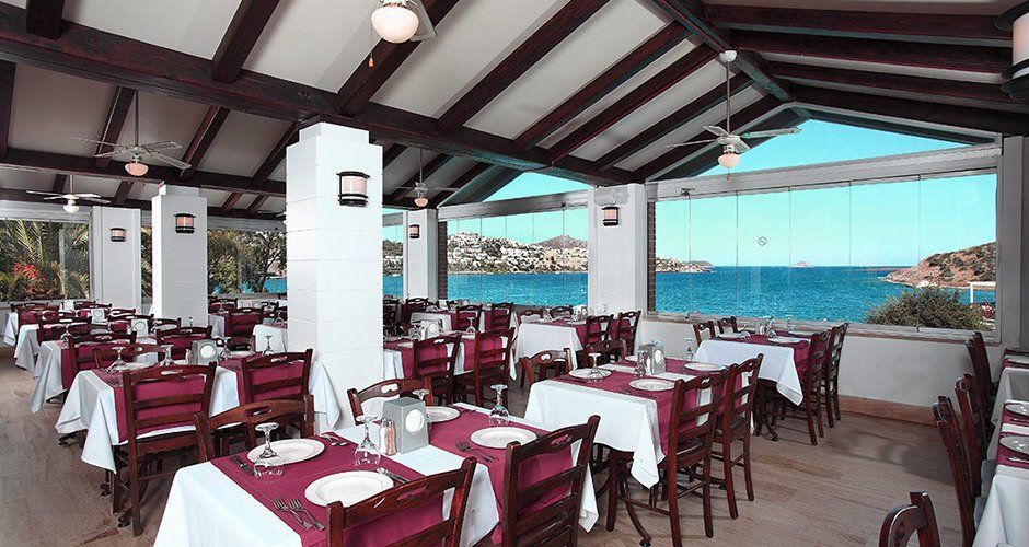 Cactus Mirage Hotel, Eating&Drinking