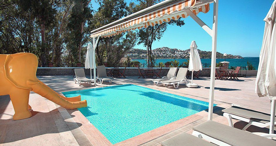 Cactus Mirage Hotel, Kids Club