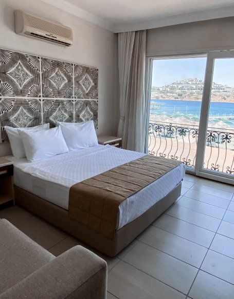 Cactus Fleur Beach, Deniz Havuz Manzaralı Suit Oda