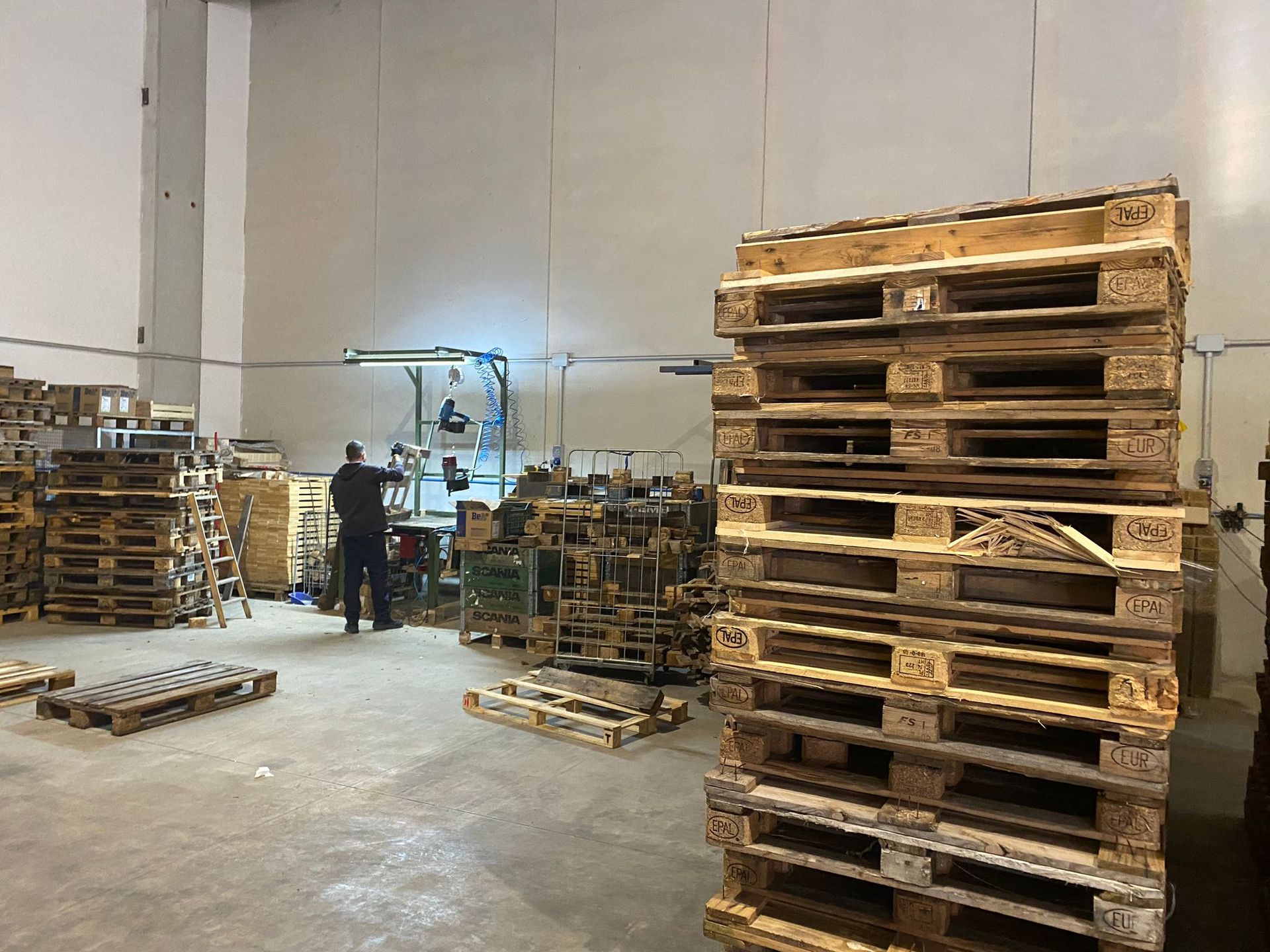 F.B.S. PALLETS VOLLA e CASORIA