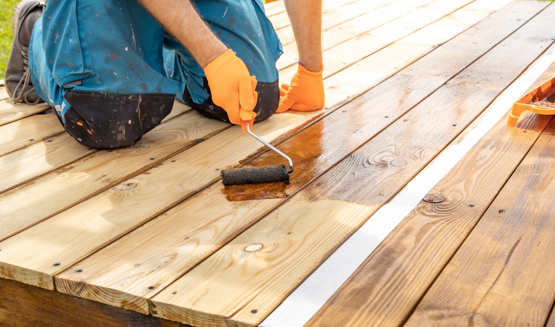 Deck Staining for Outdoor Living Spaces