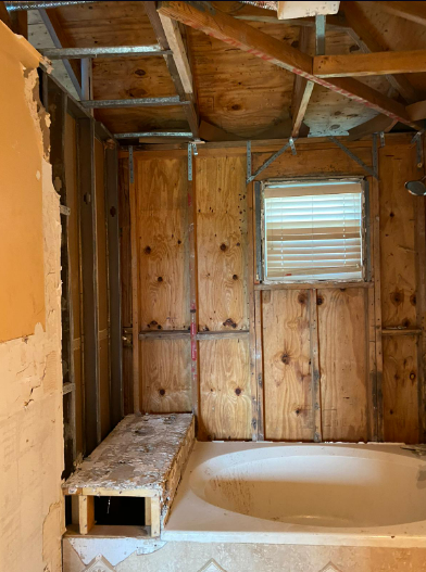 Starting new property restoration project in Fort Myers.
