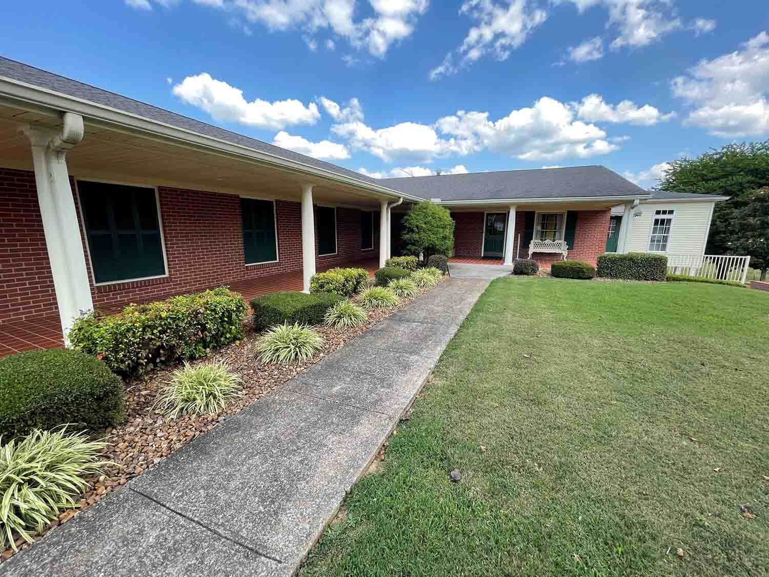 Red Boiling Springs Anderson & Son Funeral Homes & Memorial Park