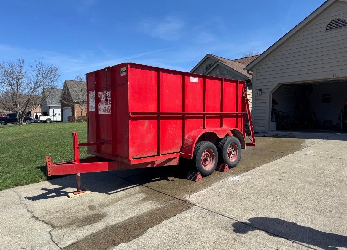 10-cubic yard dump trailer 10-cubic yard dump trailer