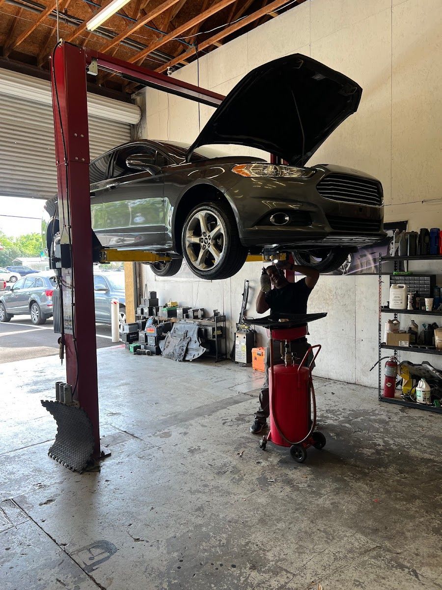 Shop Gallery | DriveLine LLC
