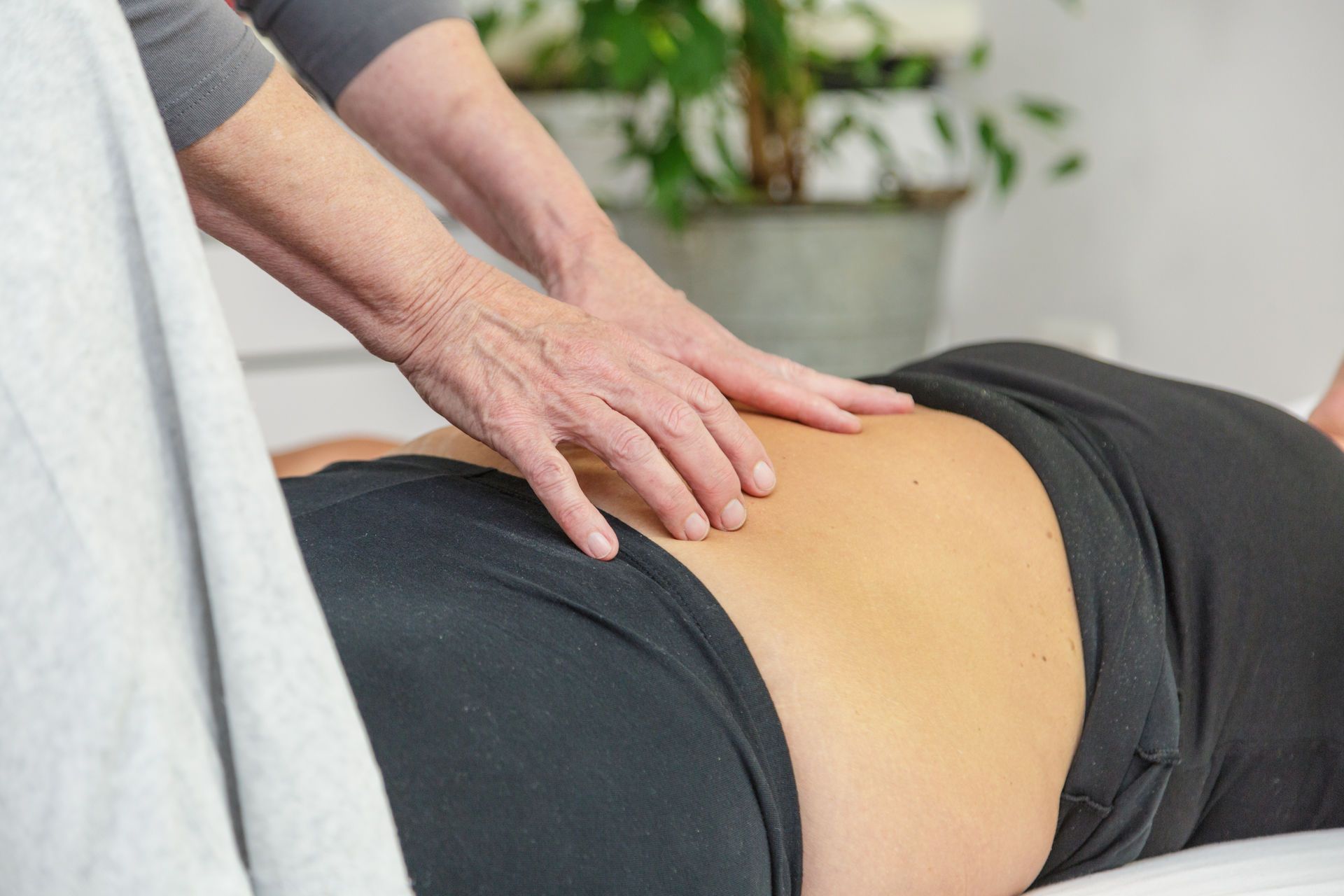 CNT Buik Massage Chi Nei Tsang Terborg Achterhoek Anahatha