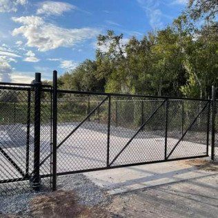 Gate