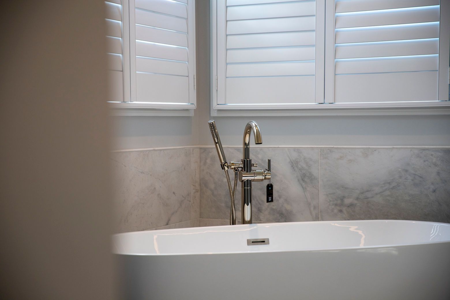 Old Tub Removal and Freestanding Tub Installation Reisterstown MD.