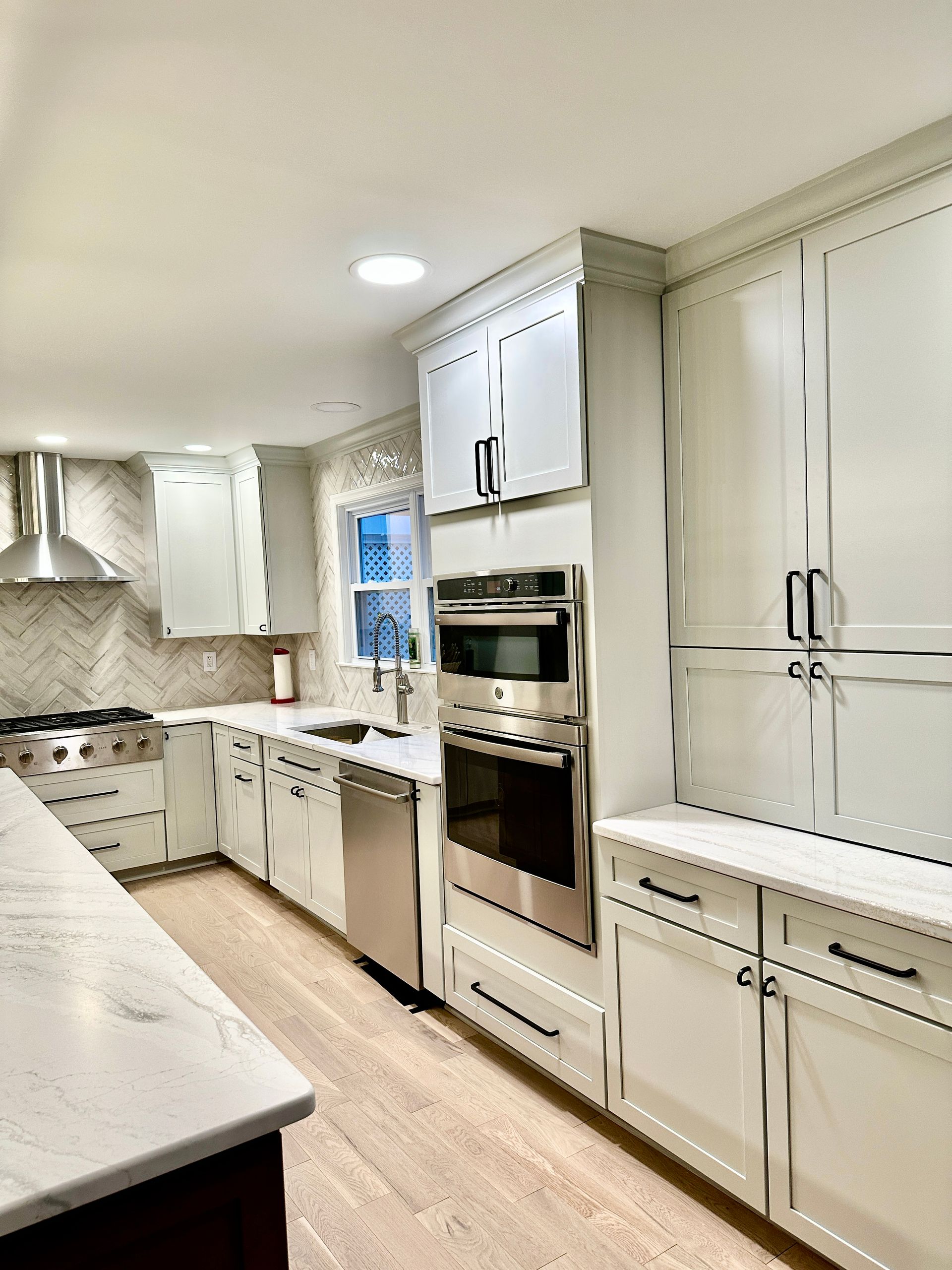 Open concept living at its finest in Catonsville! This kitchen remodel seamlessly blends style and function, creating a bright and inviting space.