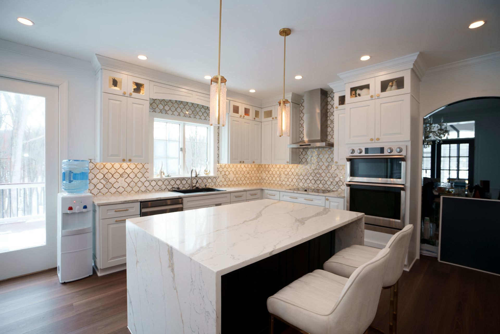 Inspiration for a high-end chef’s kitchen remodel in Owings Mills.