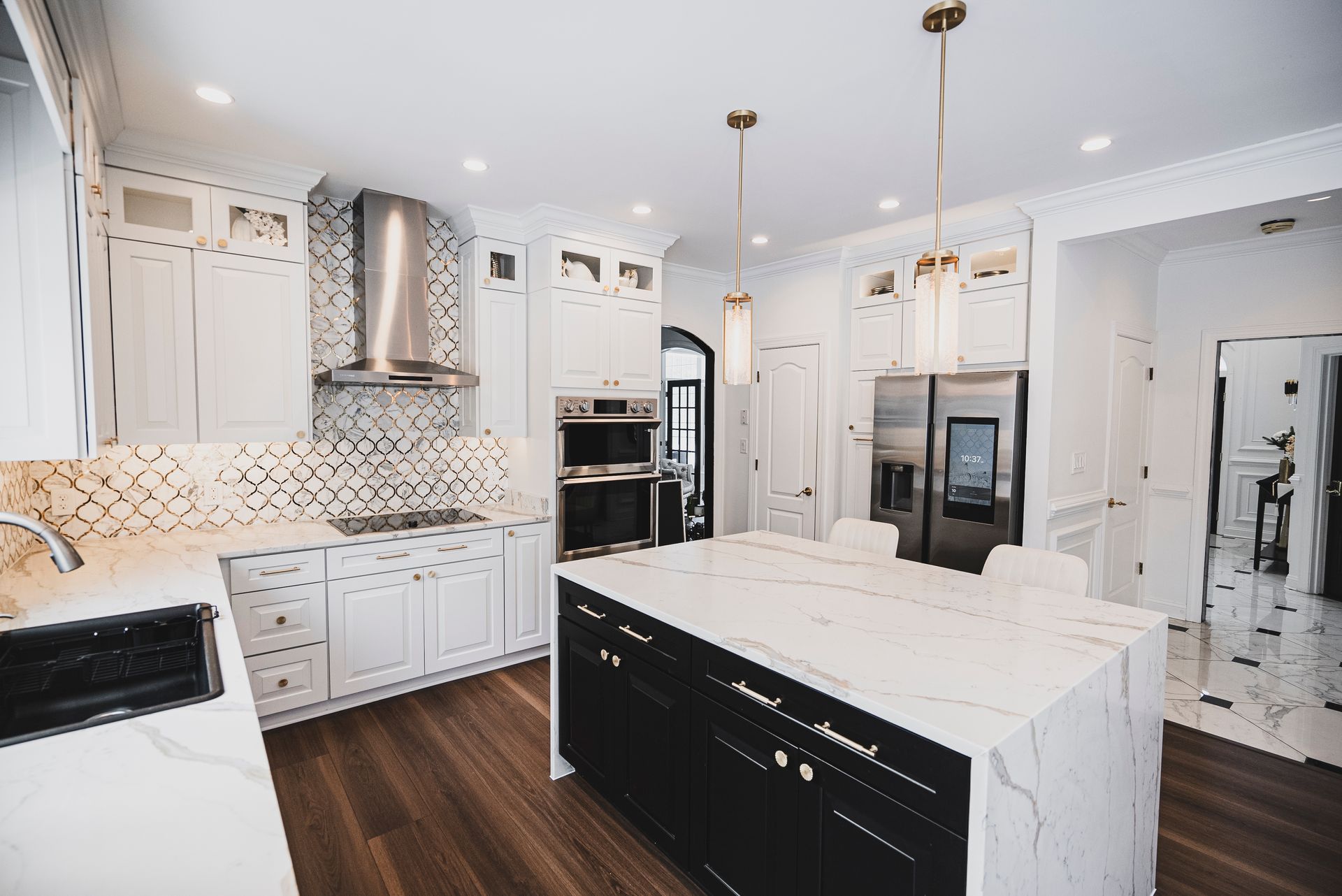 A total kitchen transformation from demolition to the final high-end finishes.