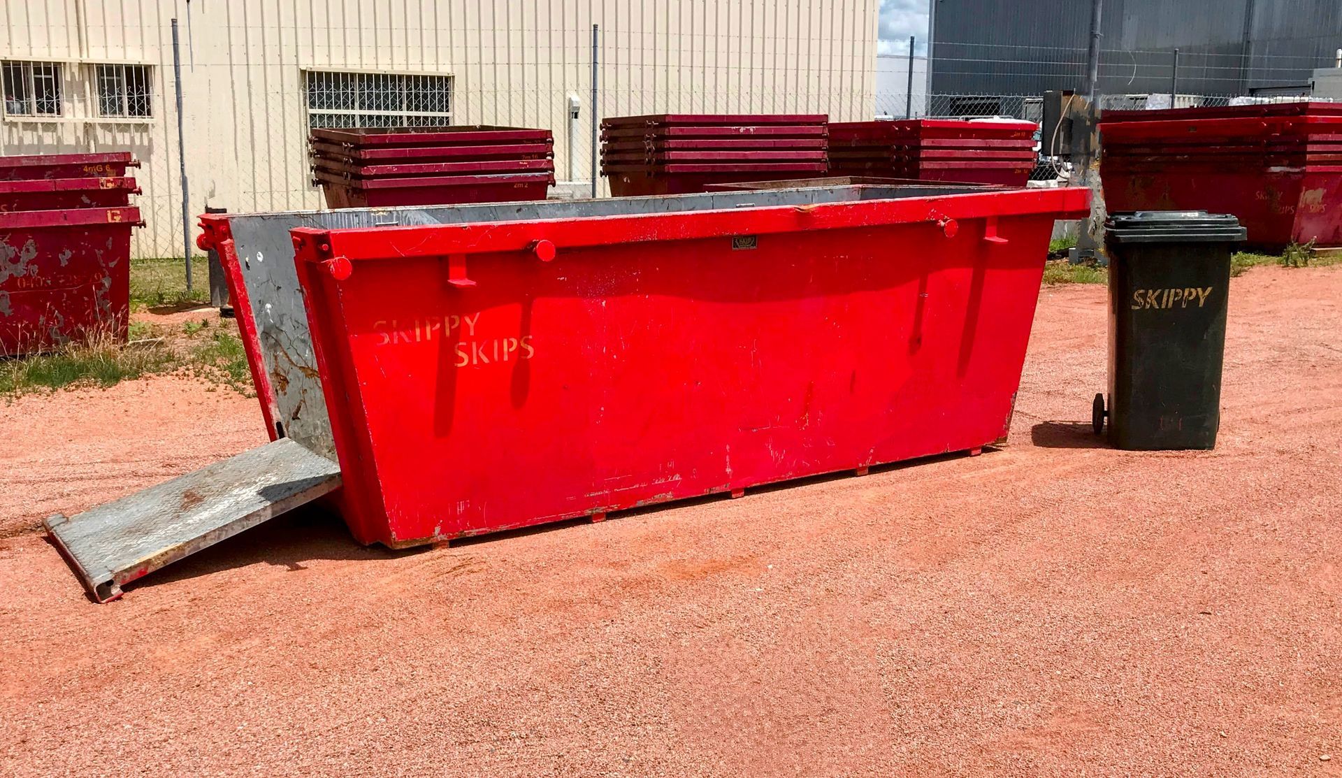 6 cubic meter walk-in bin 6 cubic meter walk-in bin