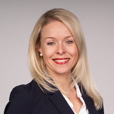 Eva Kanzler, Vogel IT-Akademie