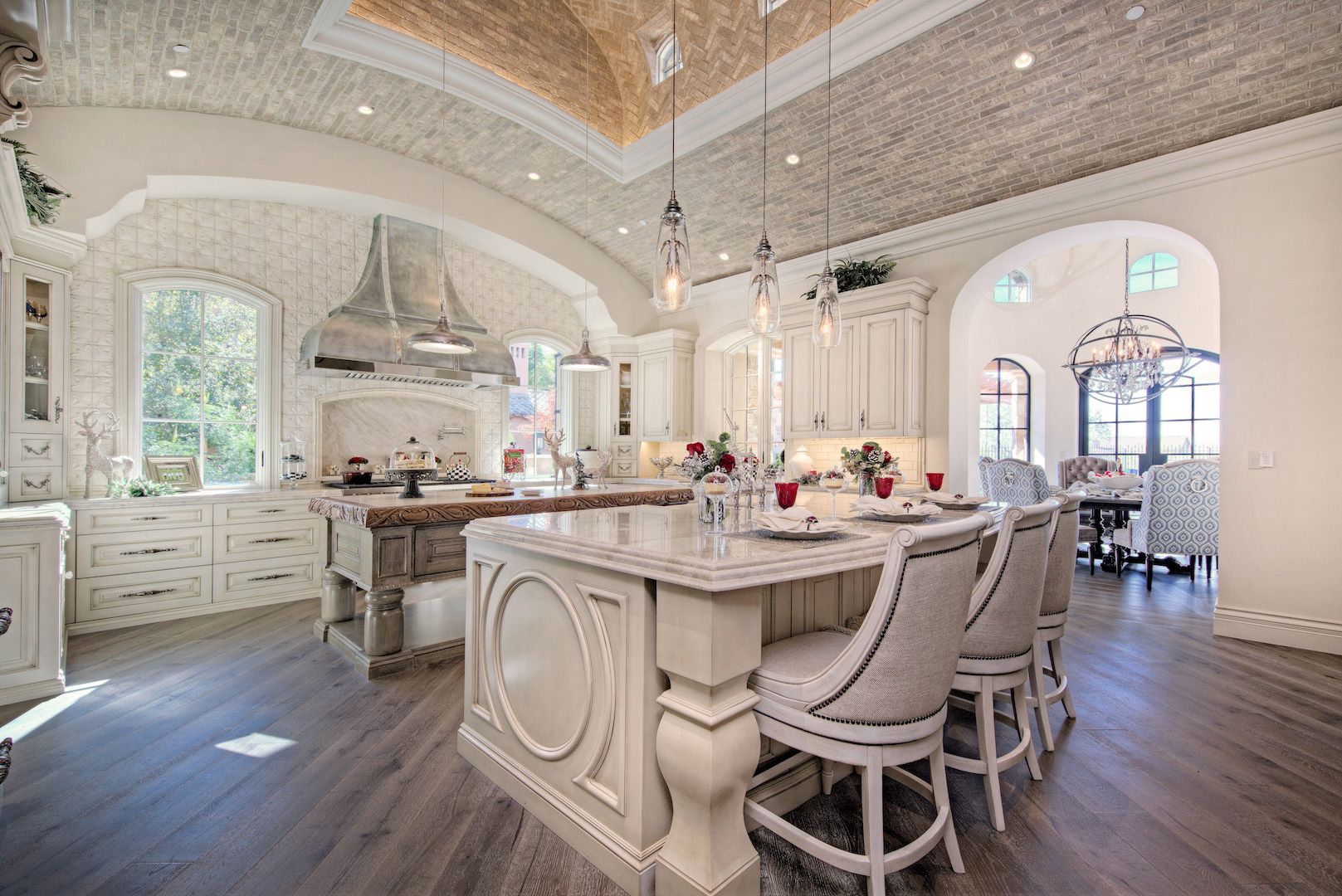 French Villa- Fratantoni Interior Designers